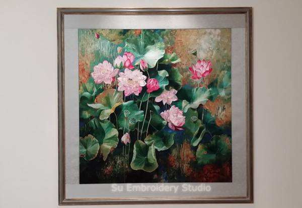 11-silk-embroidery-lotus-flowers