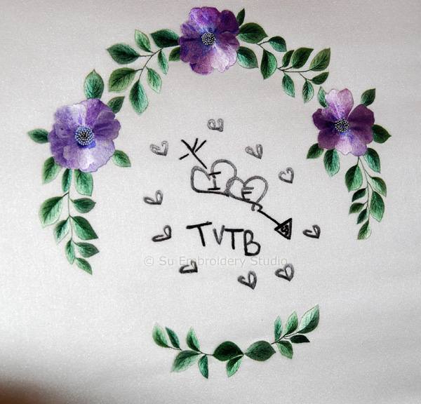 2-silk-embroidery-for-wedding-anniversary