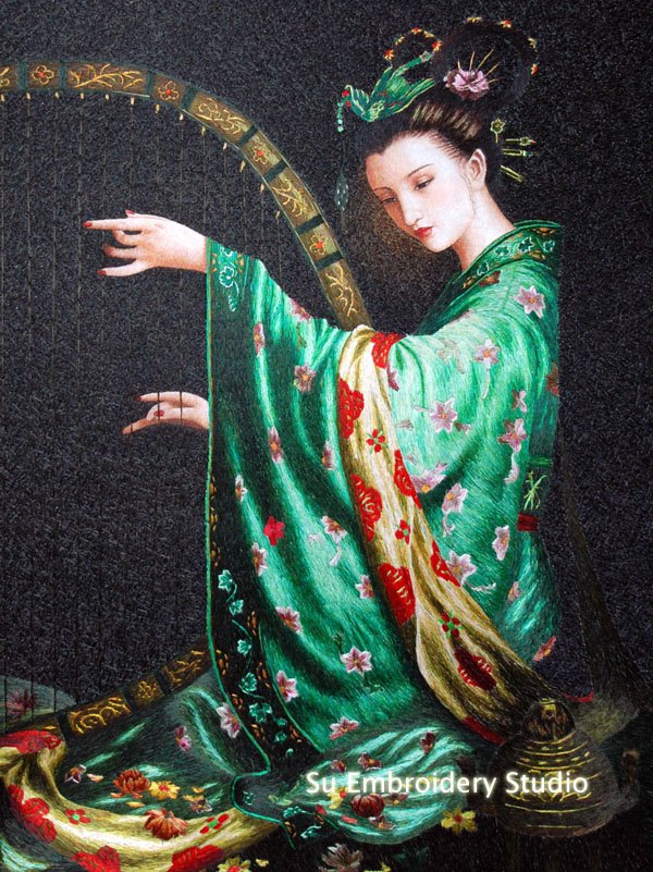 2-silk-embroidery-lady-with-harp-2