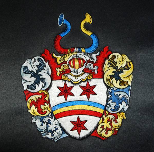 3-silk-embroidery-family-crest