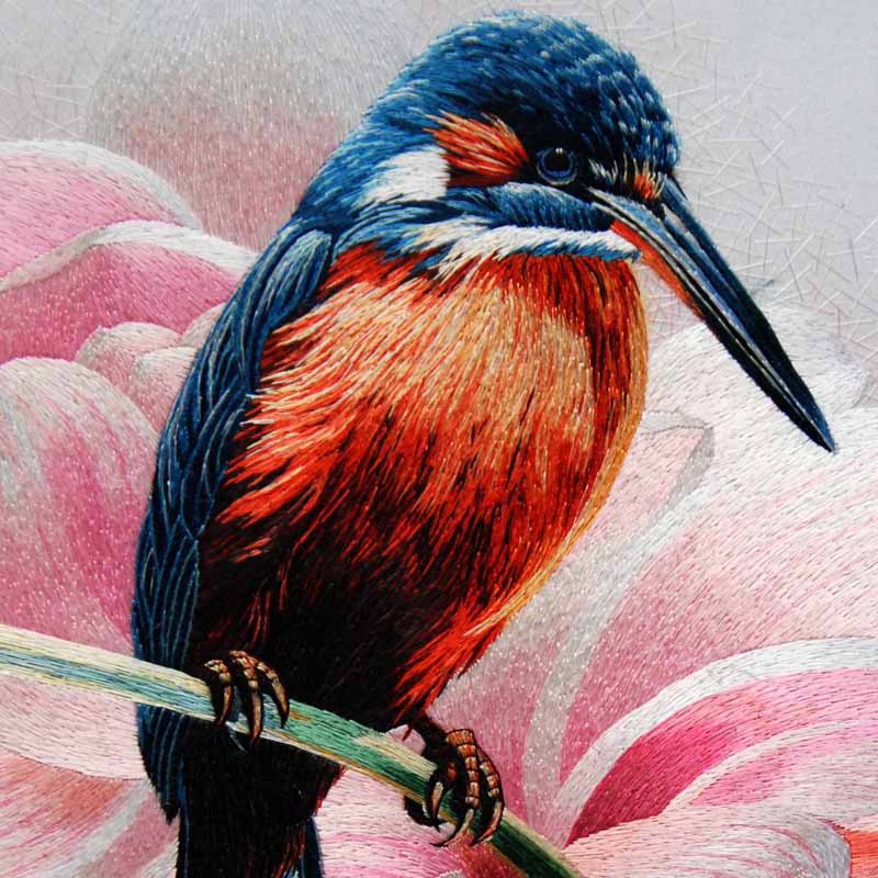 closeup of Kingfisher bird chinese silk embroidery