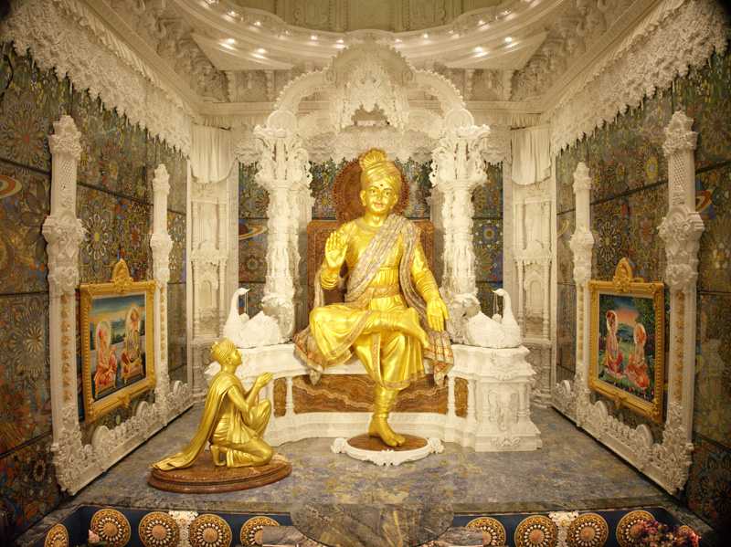 Chinese Silk Embroidery Adorns BAPS Swaminarayan Akshardham