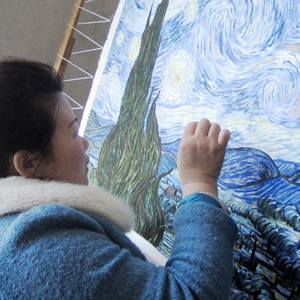 Chinese silk embroidery artist Xu Yonghui in Suzhou